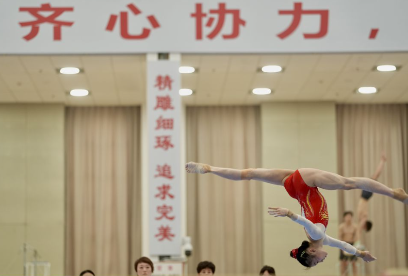在家轻松下载麻将胡了游戏